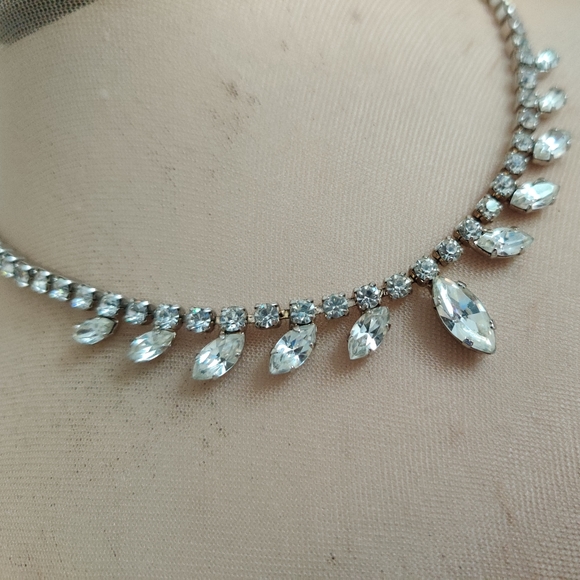 Made in Austria Art Deco Style Crystal Set Necklace and Earrings - Picture 12 of 14